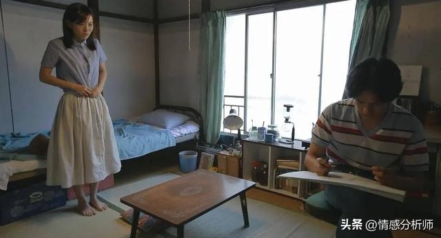 原创日本尺度伦理电影《感受大海的时刻》青春期少女的情感变化！