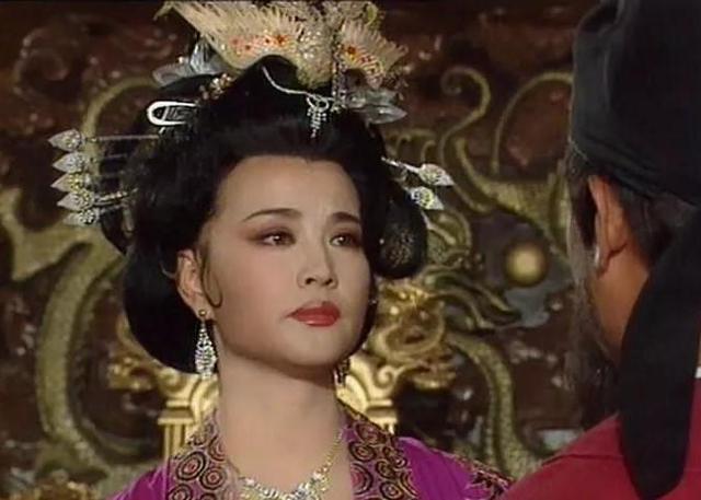 另有隐情？刘晓庆时隔19年重提税务风波，否认偷税漏税惹人猜疑