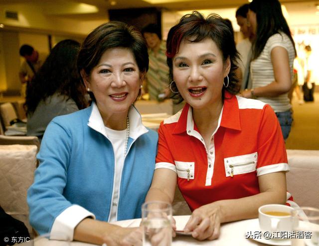 只有她拥有那颗最风骚的痣——胡锦