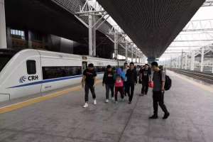 草榴注册码(知名色情网站“草榴社区”4核心成员被抓 ，包括一名“女神”)