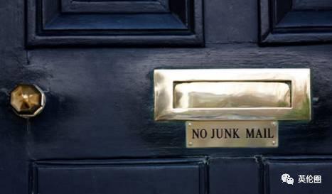 那些年被插头支配的恐惧!美国人黑起英国来太到位……