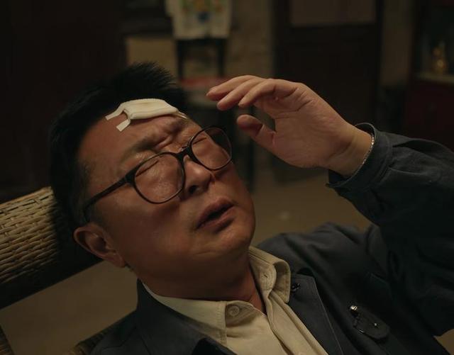 《六姊妹》原著解读：老汤总给何家使绊子，真是因为父辈的恩怨吗