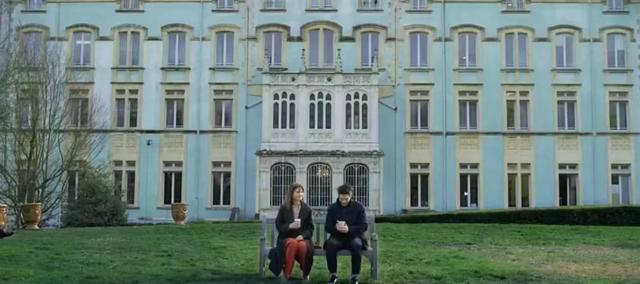 一见钟情，再见倾心，爱上你，是我这一生最美妙的事！