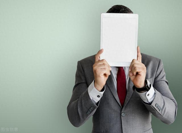 再看《蜗居》，我发现海藻能当小三，背后的推手竟然是她的老板