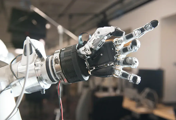 华裔女科学家李飞飞：年仅46岁，扬言希望以中国人身份领诺贝尔奖