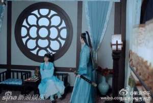 碧瑶坐(碧瑶坐的正确姿势，赵丽颖能够hold住各个角色版本吗？)