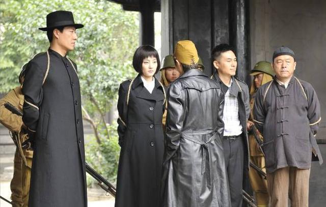 重温《五号特工组》《燕双鹰》,中国的《美国队长》《神奇女侠》