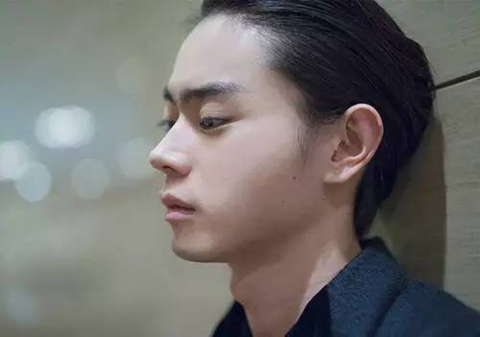 日本娱乐圈是有多严格，菅田将晖这张脸都要上节目验是否整容