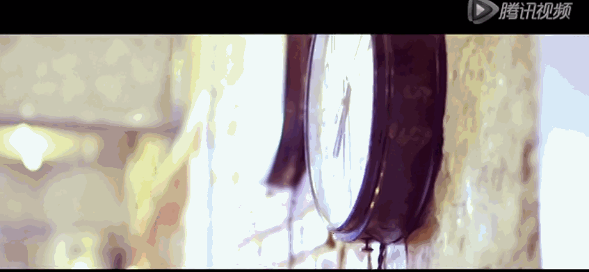 又一超模恋情曝光,和男模车内热吻,男方前女友个个是女神