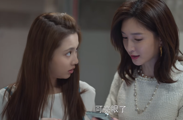 《欢乐颂3》演员的身高：江疏影168，张佳宁167，李浩菲我没想到