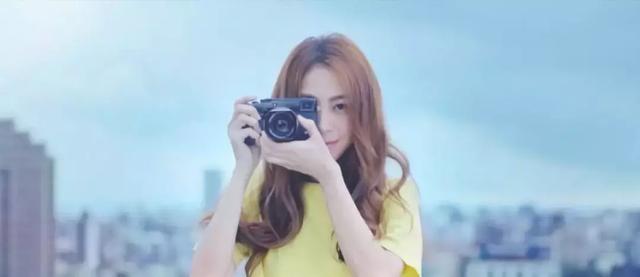 陈绮贞43岁了，她唱的还是我们的18岁