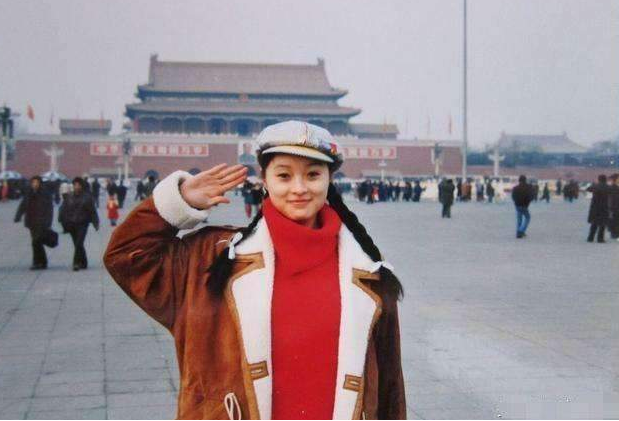 “老实人”陈建斌的负心往事，和他交往的4个女神