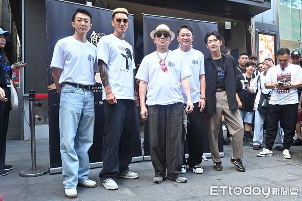 施名帅、朱芷莹「求婚日」兜不拢！喜讯藏一年内幕曝　老婆叹：白登记了