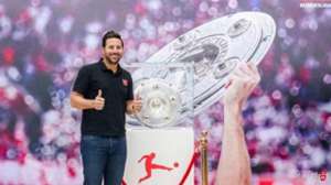 陈海(11号线新站开通，崇明陈海公路智能化升级，传奇球星皮萨罗来了)