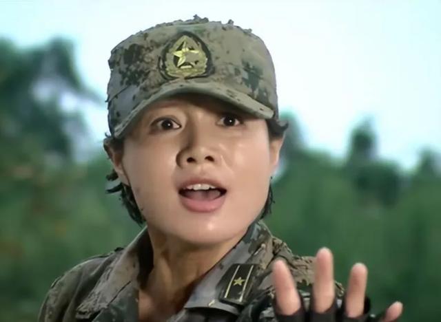 火凤凰:八位丰满女主,各个身怀绝技