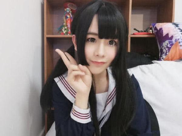 盘点几位很火的“女装大佬”，艾比身材窈窕，而他你爱的模样都有