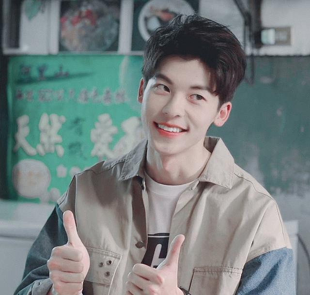 许光汉,一个把五五分穿出一米八既视感的男人