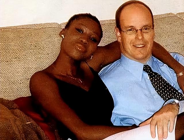 摩纳哥亲王重口味:爱上大嘴空姐,承认私生子,夏琳王妃被她打败