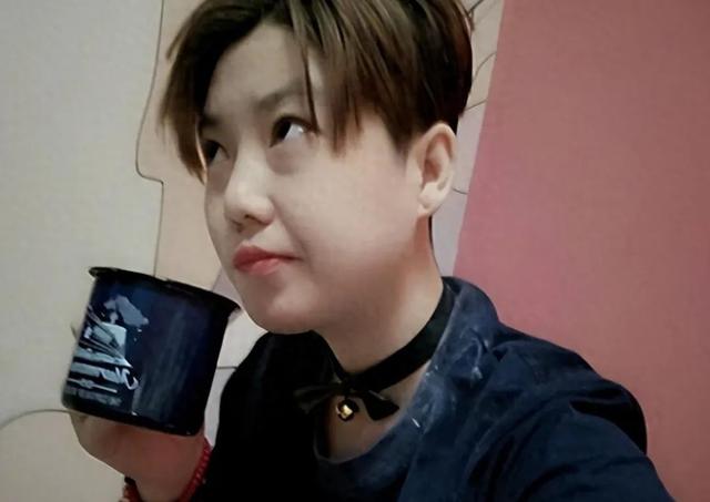 “裸模”张筱雨：22岁时拍人体写真火爆全网，如今将近40岁仍单身