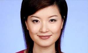 东方卫视陈蓉(东方卫视一姐陈蓉：因“寿宴门”身败名裂，今低调嫁海归结婚生子)