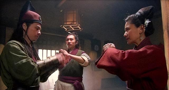 为何解珍解宝能入天罡，孙立却不能？且看各派系角力