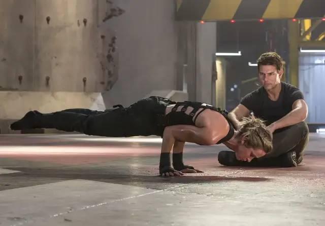 《明日边缘2》，先不拍也罢