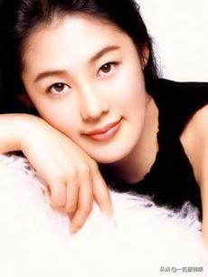 黄秀贞现状成迷 孪生姐妹搭档安在旭走红 却亲手毁掉自己演艺生涯