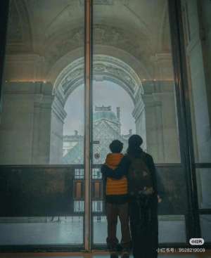 刘若英结婚了吗(刘若英结婚14年与富豪老公分床睡，感情稳定，老公是汪小菲好友)