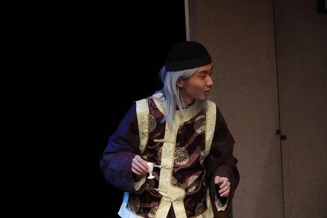 从时团少年到中戏学生：演《原野》《日出》的马嘉祺与宋亚轩