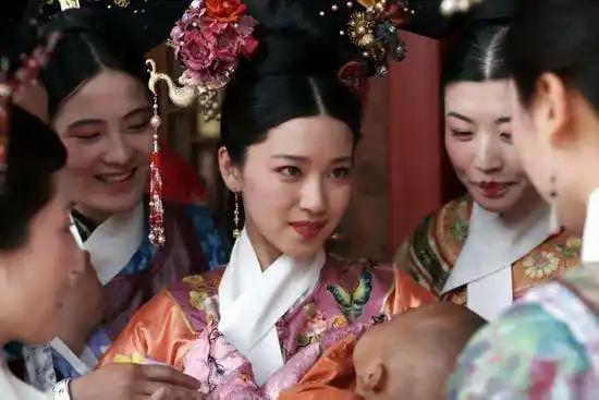 玫贵妃：清最后1位生育皇子的妃嫔，历4朝曾与慈禧一较高下