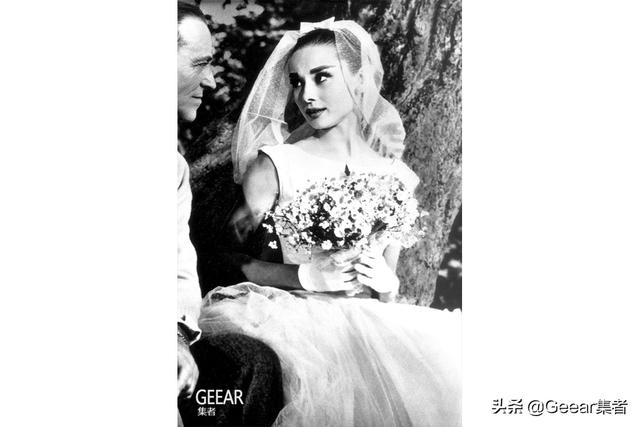 美得萌生出嫁的冲动！盘点20部电影里最经典的婚纱