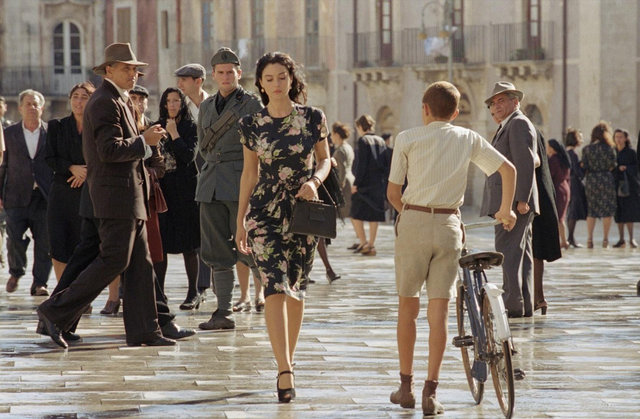 《西西里的美丽传说》：成长与人性交织的影像诗篇