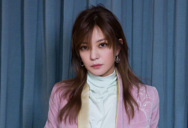 2009年李钰去世，男友汪雨为她扫墓十多年，她凭什么赢了赵薇张敏