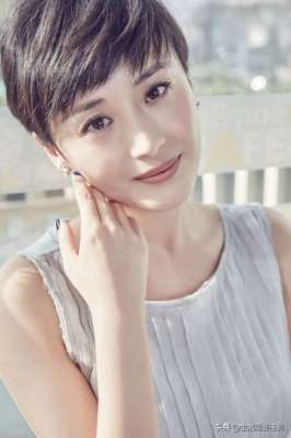 陆无双扮演者(神雕侠侣最美公孙绿萼，如今42岁在《底线》中客串，依然让人惊艳)