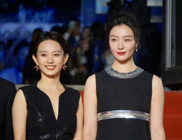 最会演野生美人的，齐溪算一位