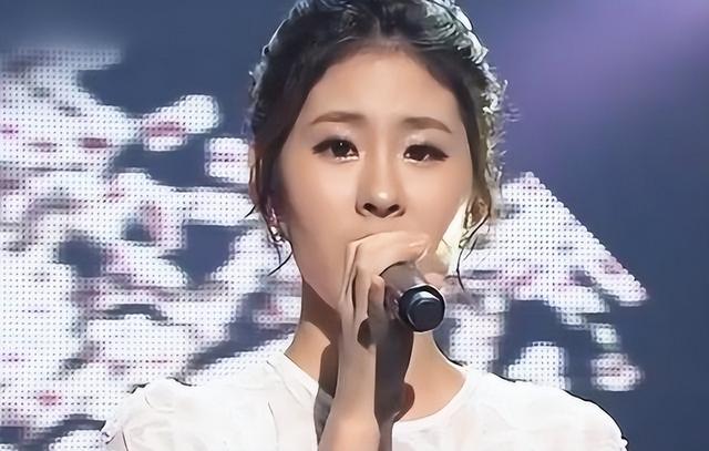 张碧晨女儿首次露面!才懂华晨宇张碧晨不结婚,是他们明智的选择