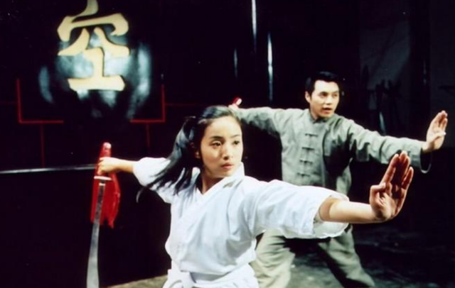 世界拳王周比利:打断李连杰胳膊,一脚踢飞吴京,无人敢与他拍戏