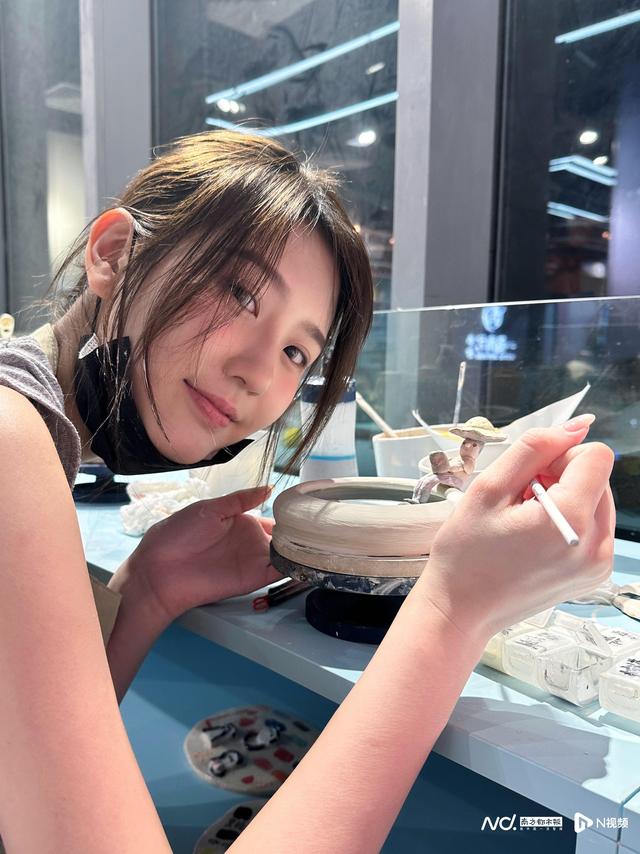 “寄居蟹”朱主爱：出道十年，没有一个目标不曾竭尽全力