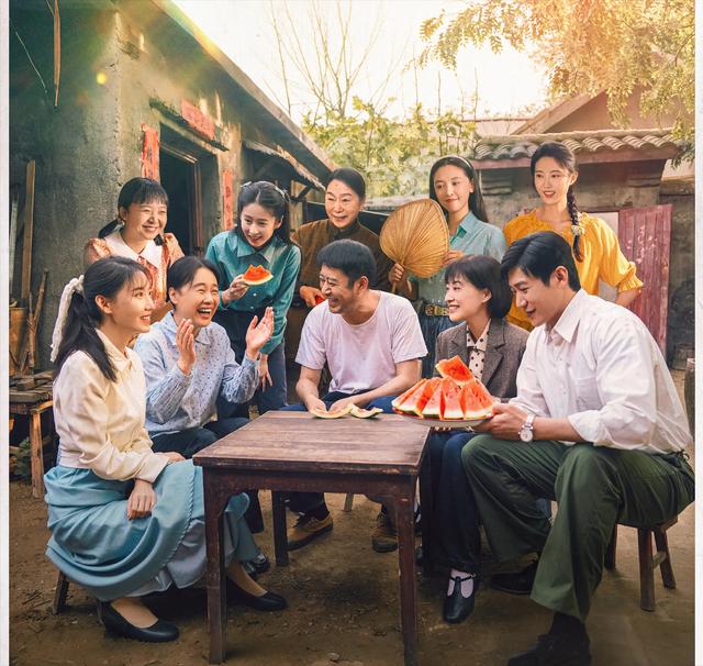 《六姊妹》原著解读：老汤总给何家使绊子，真是因为父辈的恩怨吗