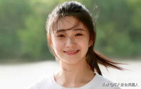 内娱风情美人断代十年，朱珠独揽7大剧，白幼瘦审美都害了谁？