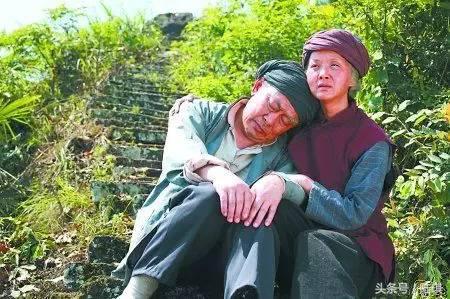 爱真的需要勇气，来面对流言蜚语