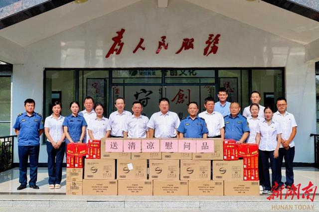 黄斌督查高速公路安全生产工作并看望慰问一线干部职工