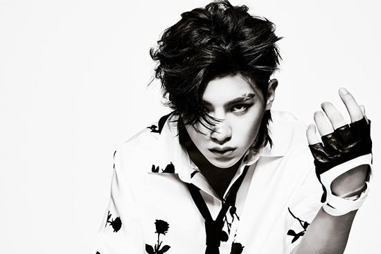 黄明昊全新单曲《Liar》致敬成长上线