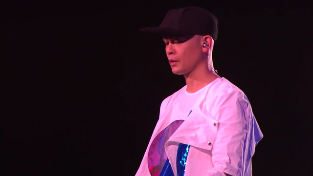 你或许错过的2000年代香港流行经典的粤语金曲