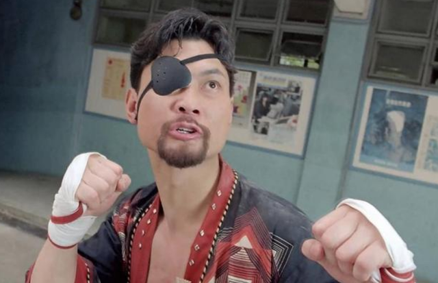 世界拳王周比利:打断李连杰胳膊,一脚踢飞吴京,无人敢与他拍戏