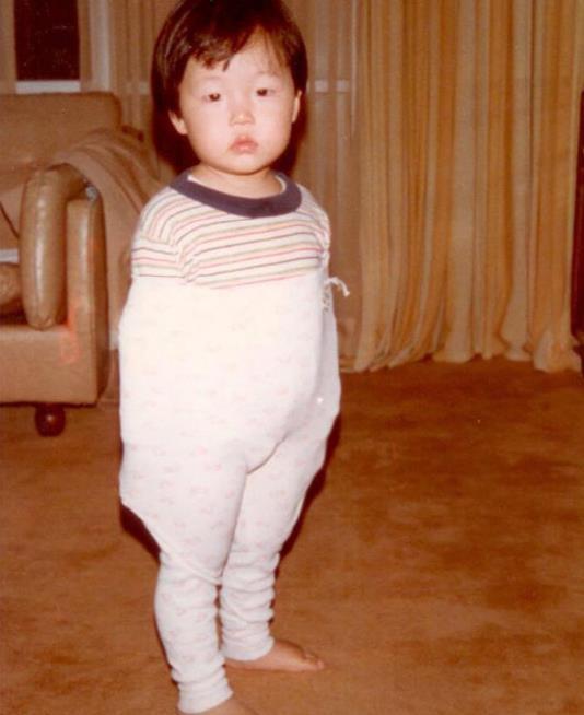 比郑爽还能赚钱，2个月捞金150亿！曾爆火全球的鸟叔现状如何？