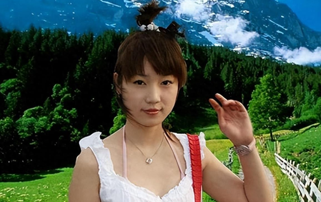 “裸模”张筱雨：22岁时拍人体写真火爆全网，如今将近40岁仍单身