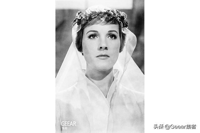 美得萌生出嫁的冲动！盘点20部电影里最经典的婚纱