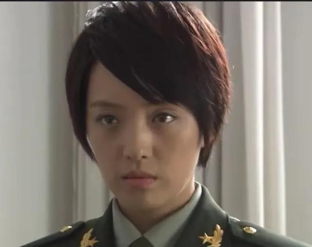 火凤凰:八位丰满女主,各个身怀绝技