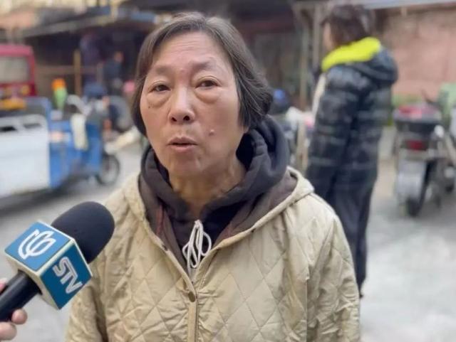 沪一小区深夜突发险情！居民纷纷夺门而出，一波“神操作”……